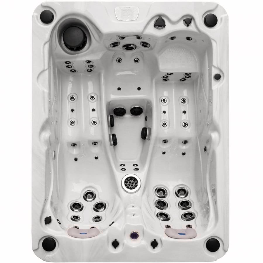 Fox Spa Essence - 160 X 213 X 87CM - 66 Jets Incl. Cover